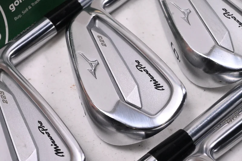 Mizuno Pro 223 Irons / 4-PW / Stiff Flex Project X I0 110 Shafts