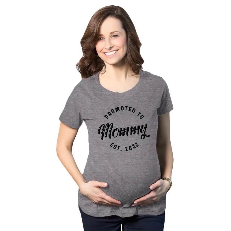 Promoted To Mommy 2022 Maternity T Shirt