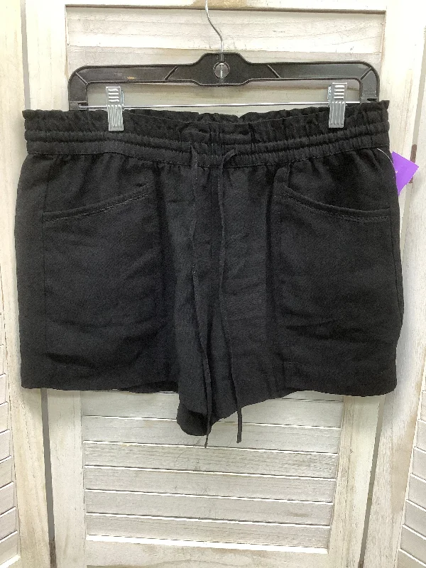 Black Shorts Loft, Size M